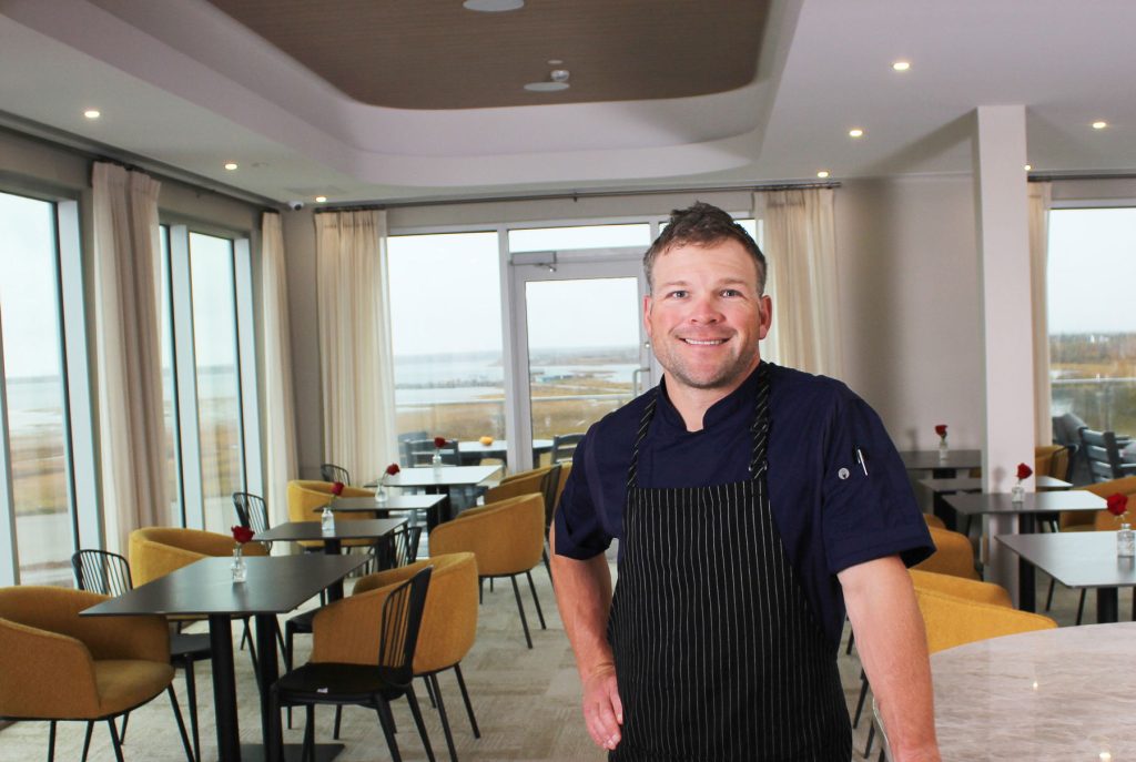 Island foodies don’t typically head to the beach during winter… but there’s a reason now.